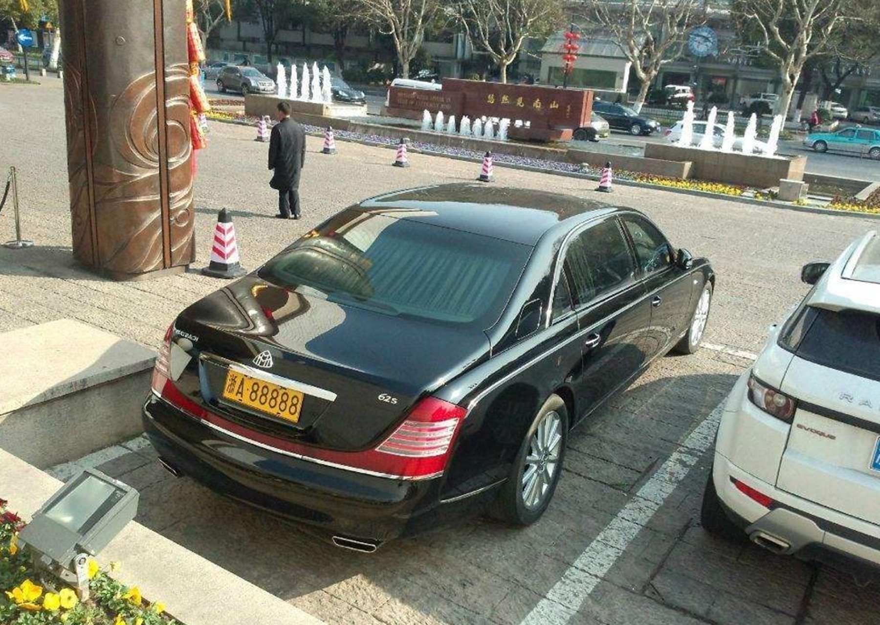 宝马的安全性_宝马汽车安全吗_宝马打造安全汽车的方方面面