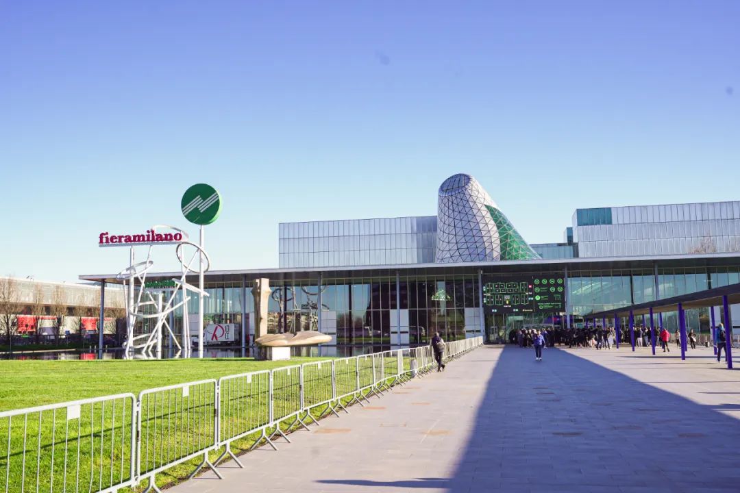 家庭的智能中心:小米全屋系统完美兼容_小米打造智能家庭_小米智能家庭解决方案