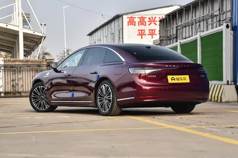 五星服务认证证书_5星服务体系认证证书_BMW 5系的五星级安全认证对消费者的影响