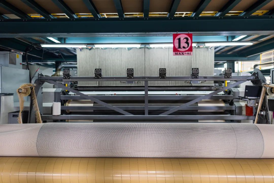 地毯拉力_地毯拉伸_动滑轮拉力大小与拉力方向