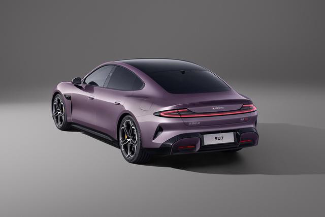 极越07面世:挑战百度版“小米SU7”-有驾