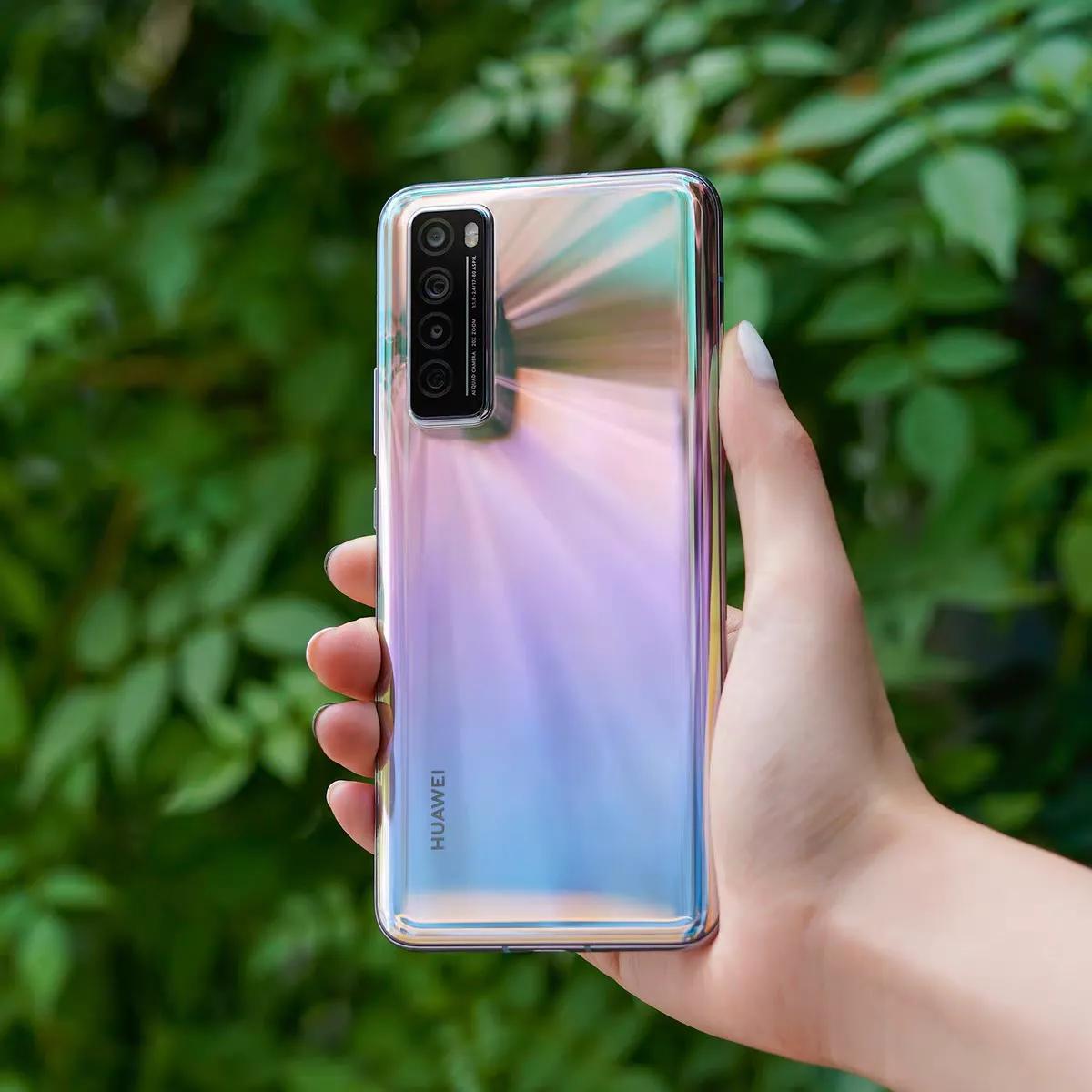 Mate系列与其他高端手机的比较分析_几款高端手机对比_华为mate系列高端吗