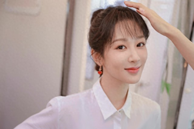 杨幂公益_杨幂的社交平台_杨幂的社交活动与公众形象