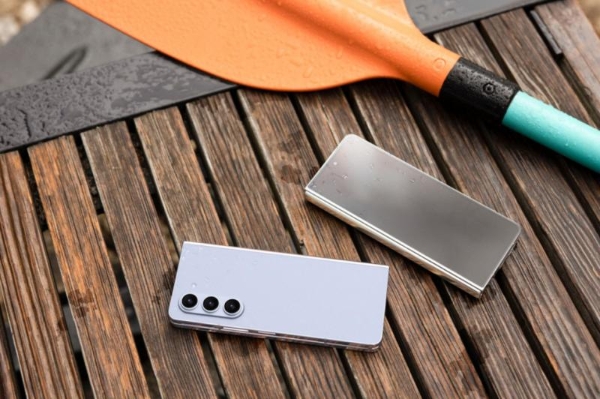 三星Galaxy Z Fold5耐用性大升级:70万次折叠测试见证卓越品质