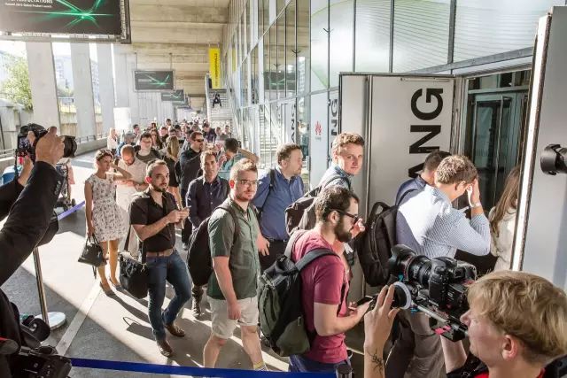 华为手机nova系列_nova系列手机的最新功能亮点_华为nova8的亮点