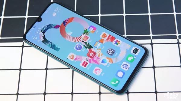 华为nova是什么系列_nova系列手机的最新功能亮点_华为nova系列亮点