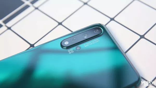 nova系列手机的最新功能亮点_华为nova系列亮点_华为nova是什么系列