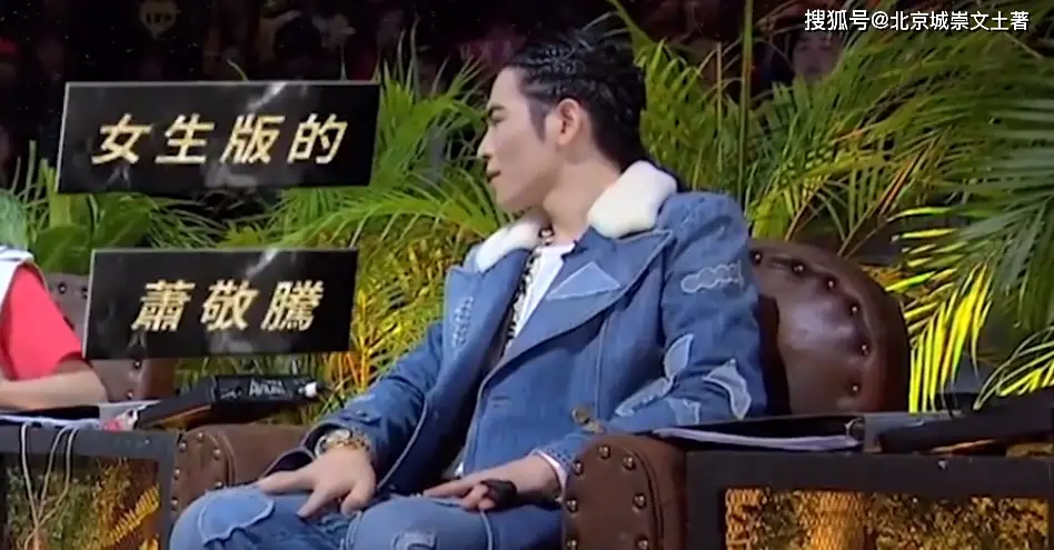 华晨宇担任评委的音乐节目_华晨宇的表演风格得到乐坛新一代的认可_华晨宇的表演