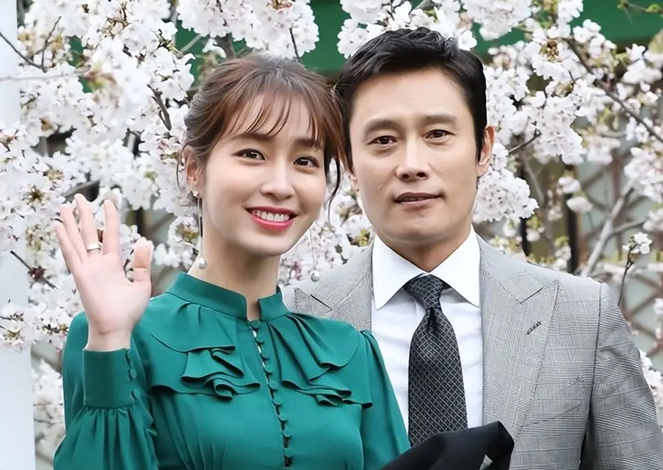 金秀贤的国际化发展与全球影响力_金秀贤的国际化发展与全球影响力_金秀贤的国际化发展与全球影响力