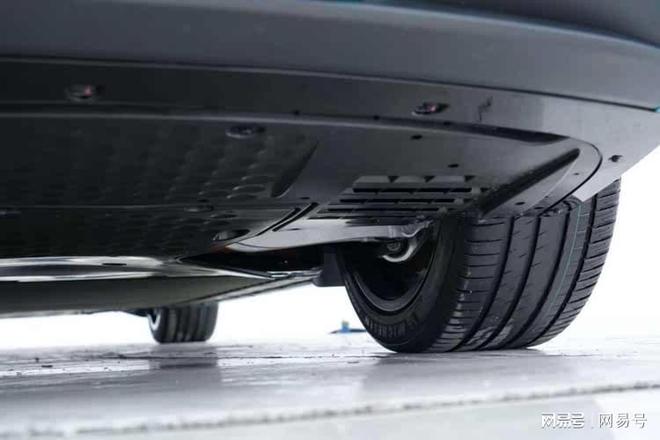 续航与性能双优:小米SUV解析_小米哪款续航能力最强_小米汽车性价比