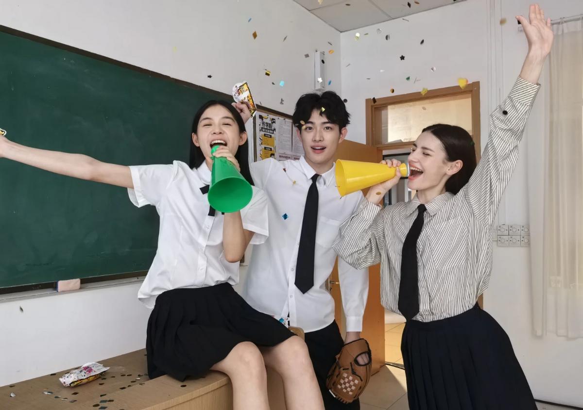 nova系列手机:年轻用户的时尚选择_年轻人的手机品牌_年轻人用的手机品牌