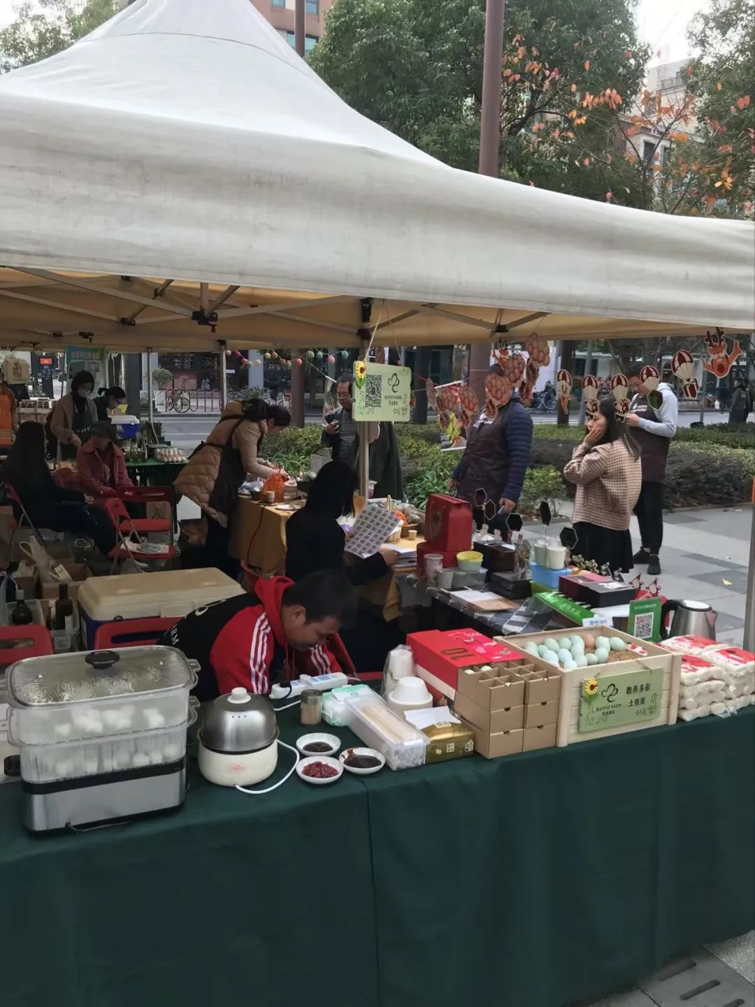从土壤到餐桌,胖东来的食品安全责任_从土壤到餐桌,胖东来的食品安全责任_从土壤到餐桌,胖东来的食品安全责任