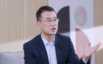 华为何刚谈华为智慧屏 V5 系列革命性交互技术:“巨幕手机”时代正在来临