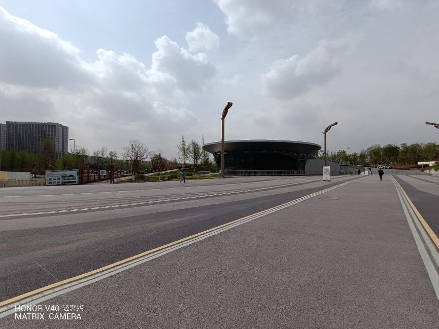 荣耀手机市场定位分析_深度解析荣耀在智能手机市场的定位_华为荣耀的市场定位