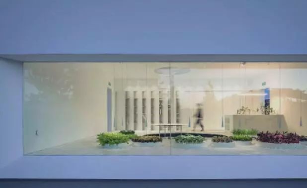 高科技家居设备,塑造未来的生活方式_科技化家具_用科技让家居更安全上市公司