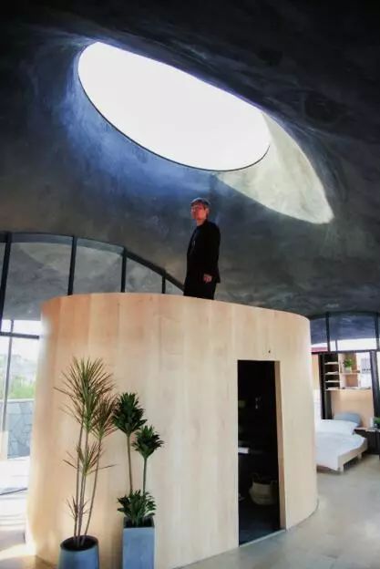 高科技家居设备,塑造未来的生活方式_用科技让家居更安全上市公司_科技化家具