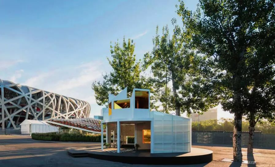 用科技让家居更安全上市公司_高科技家居设备,塑造未来的生活方式_科技化家具