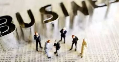 怎样塑造非凡的领导魅力_萧何的个人魅力与领导风格_陈海春领导魅力论的培训心德