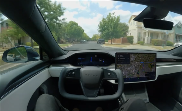 小米高速事故冷思考:相比于情绪宣泄 我们更需要智驾共识