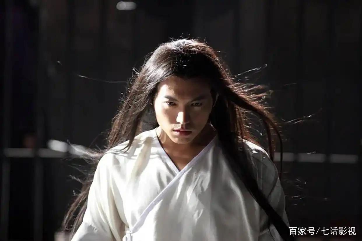 赵文卓武术表演视频_赵文卓的武术风格与个人特色_武术演员赵文卓