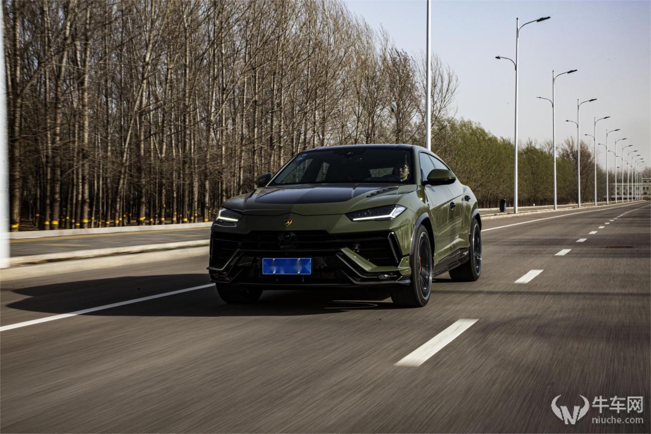 兰博基尼的动力系统：极限性能的揭秘_兰博基尼的动力_兰博基尼sian动力