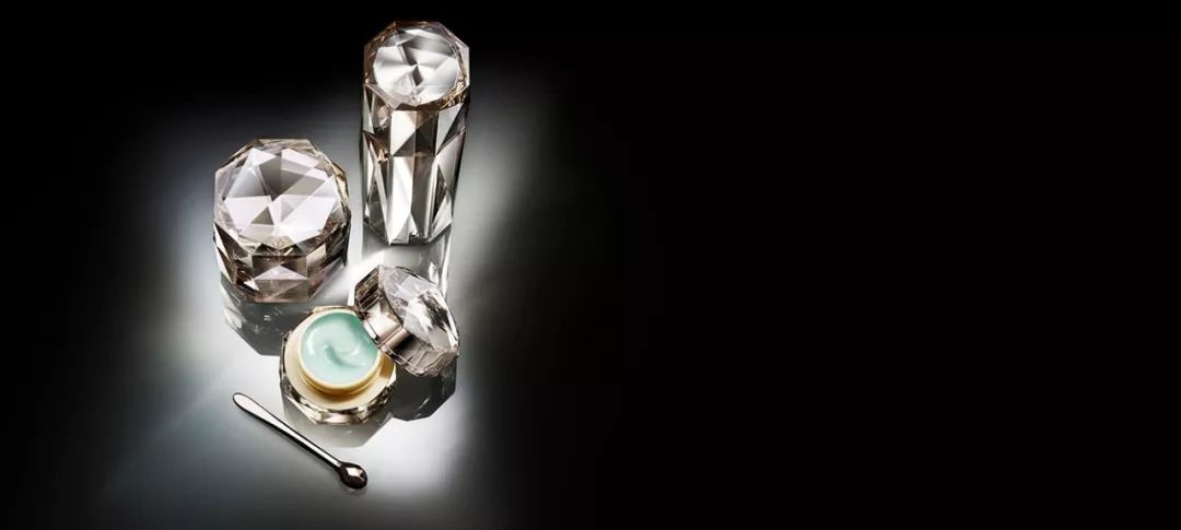 金秀贤代言过中国什么产品_金秀贤代言护肤品_金秀贤的品牌代言故事