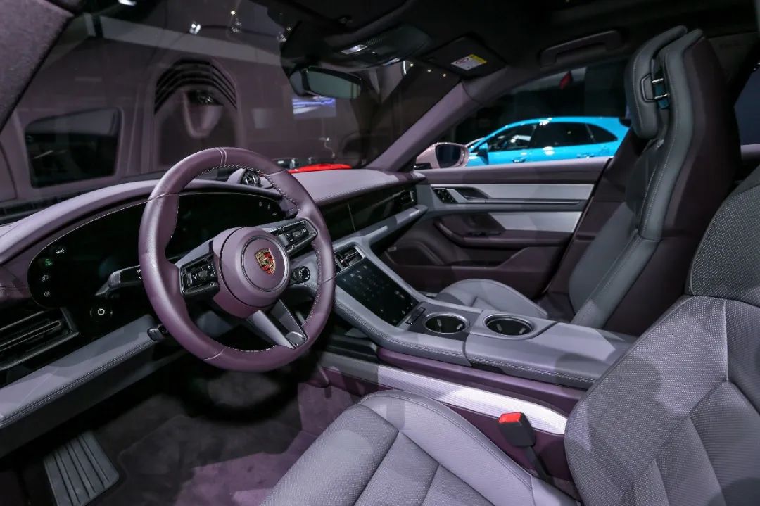 保时捷与高端酒店的合作体验_保时捷酒店公寓怎么样_保时捷设计酒店