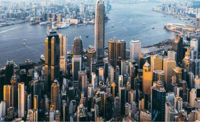 李嘉诚与中国改革开放的契机_李嘉诚改革开放的作用_李嘉诚内地囤地不开发