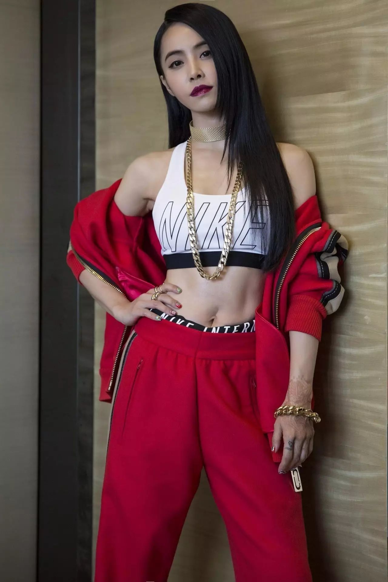 薛之谦受邀参加国际音乐盛典,展现华语音乐的魅力_薛之谦音乐节唱的什么歌_2021音乐节薛之谦