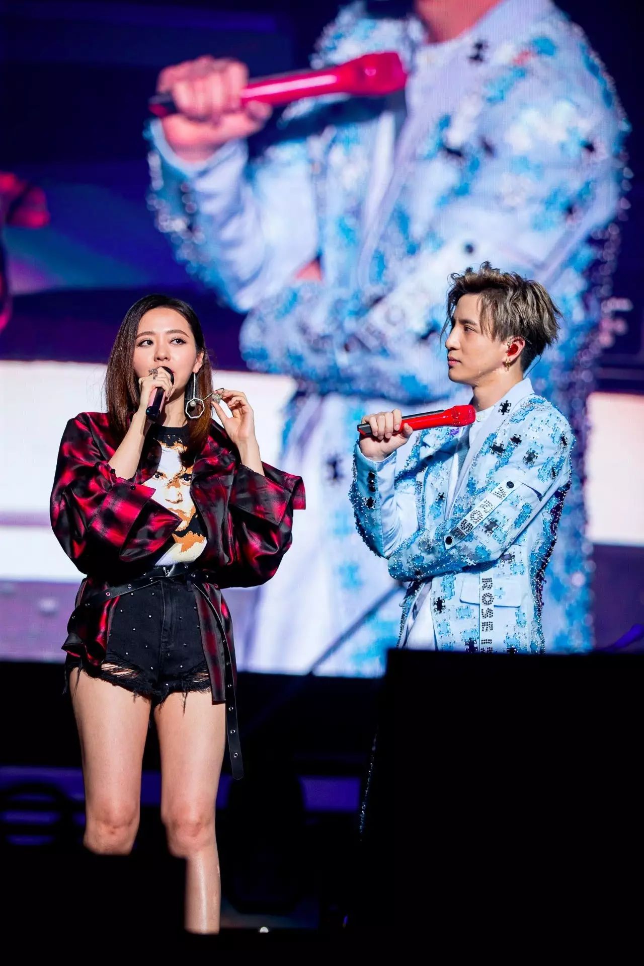 薛之谦音乐节唱的什么歌_2021音乐节薛之谦_薛之谦受邀参加国际音乐盛典,展现华语音乐的魅力