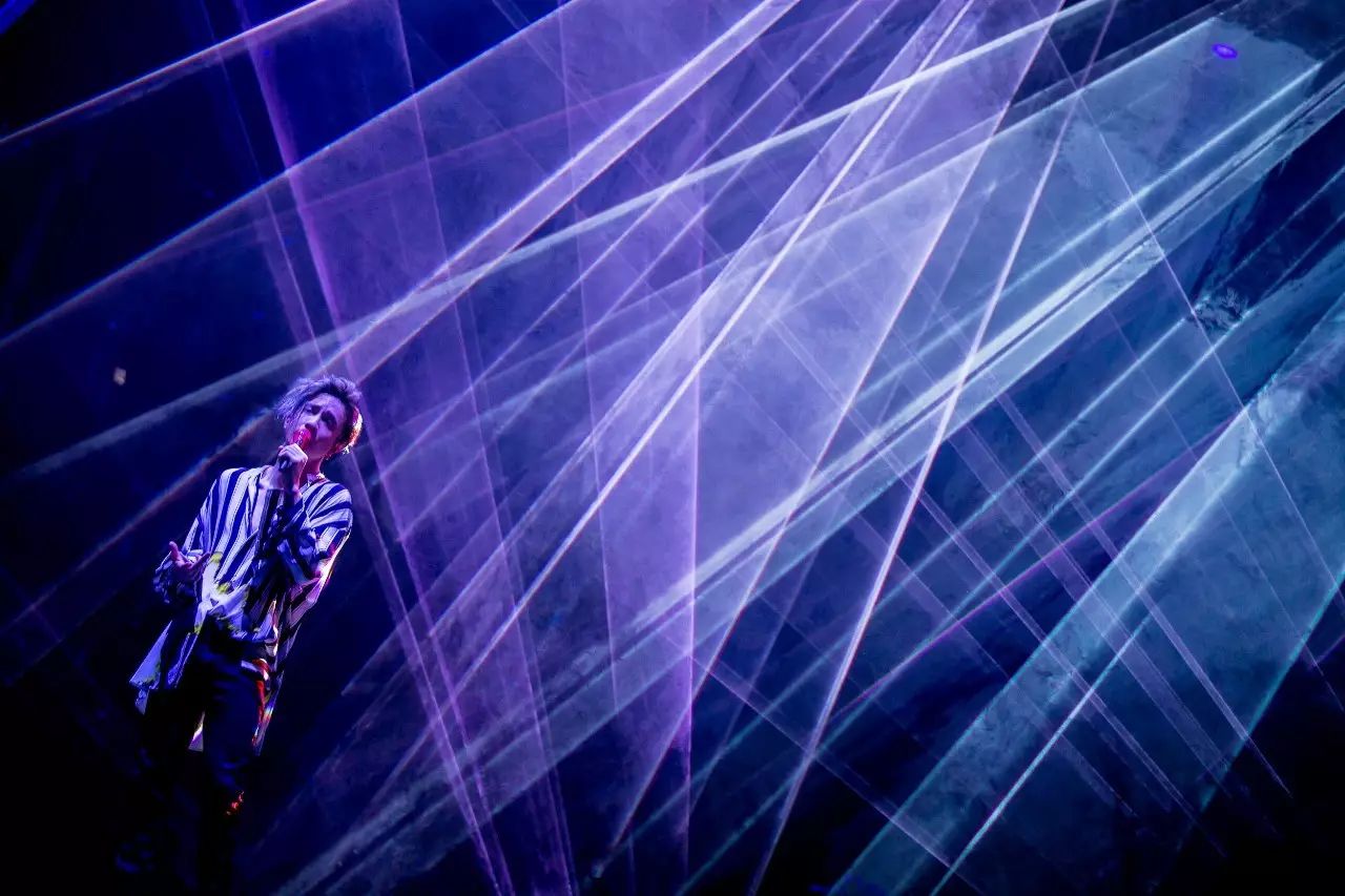 2021音乐节薛之谦_薛之谦音乐节唱的什么歌_薛之谦受邀参加国际音乐盛典,展现华语音乐的魅力