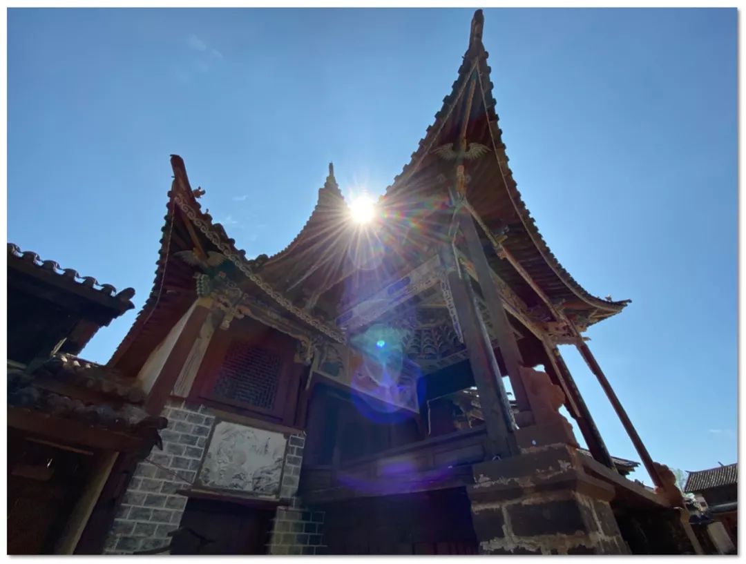 相机摄影与手机的区别_OPPO与传统相机的对比：手机摄影的未来_oppo相机好不好