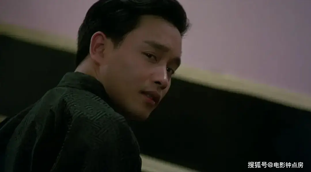 张国荣传奇人物_张国荣：华语乐坛的传奇巨星_张国荣传奇故事