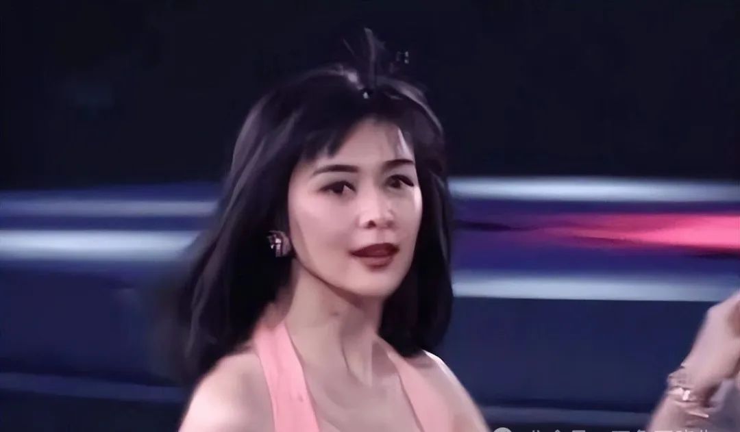 影视关之琳表演经典作品中文版_关之琳最经典电影_关之琳的影视作品中的经典表演