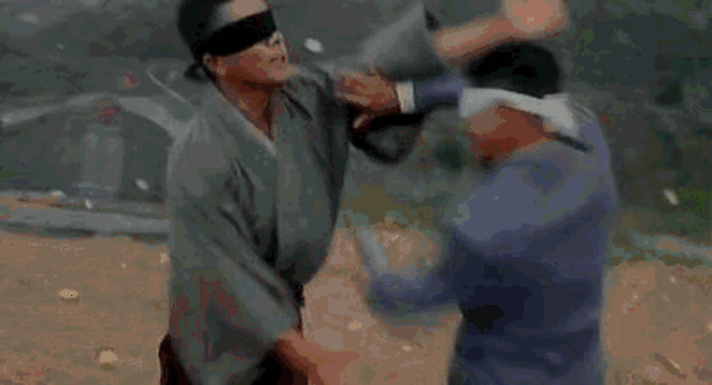 李连杰吴京对打视频_李连杰与吴京合作电影_吴京与李连杰的武打对决