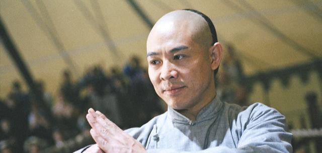 李连杰与吴京切磋武功的视频_李连杰与吴京合作电影_吴京与李连杰的武打对决