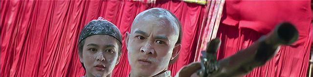 吴京与李连杰的武打对决_李连杰与吴京合作电影_李连杰与吴京切磋武功的视频