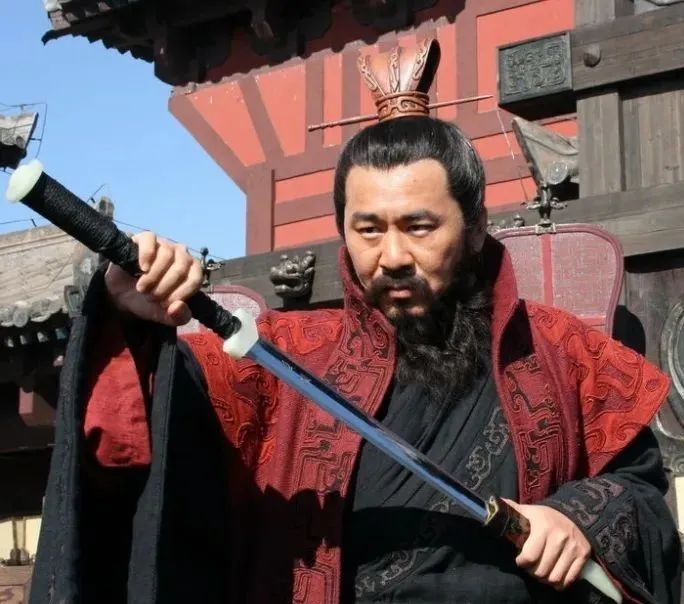 荀攸与东吴、蜀汉的关系_荀攸忠汉吗_荀攸忠于汉室吗