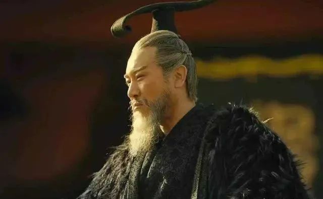 荀攸忠于汉室吗_荀攸与东吴、蜀汉的关系_荀攸忠汉吗