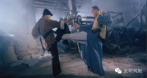 李连杰与吴京切磋武功的视频_李连杰vs吴京_吴京与李连杰的武打对决