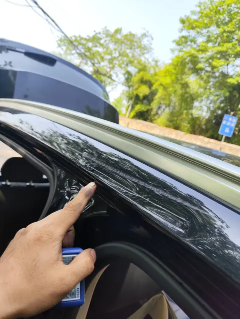 宝马汽车产品市场竞争分析_宝马汽车的定价策略_宝马的安全优势如何影响购车决策？