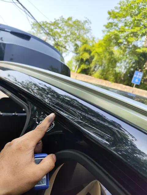 宝马的安全优势如何影响购车决策？_宝马汽车产品市场竞争分析_宝马汽车的定价策略