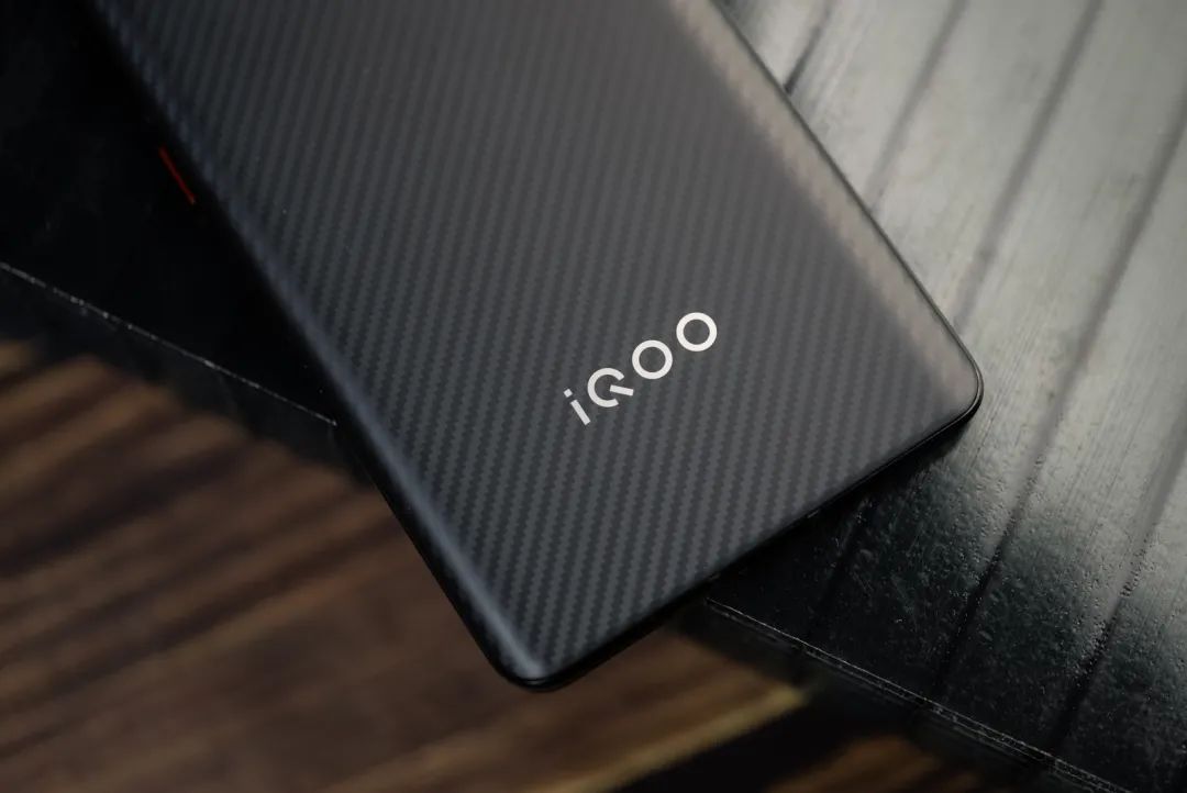 评测iQOO的电池续航与充电速度_iqoo5电池续航_iqoo电池续航测试