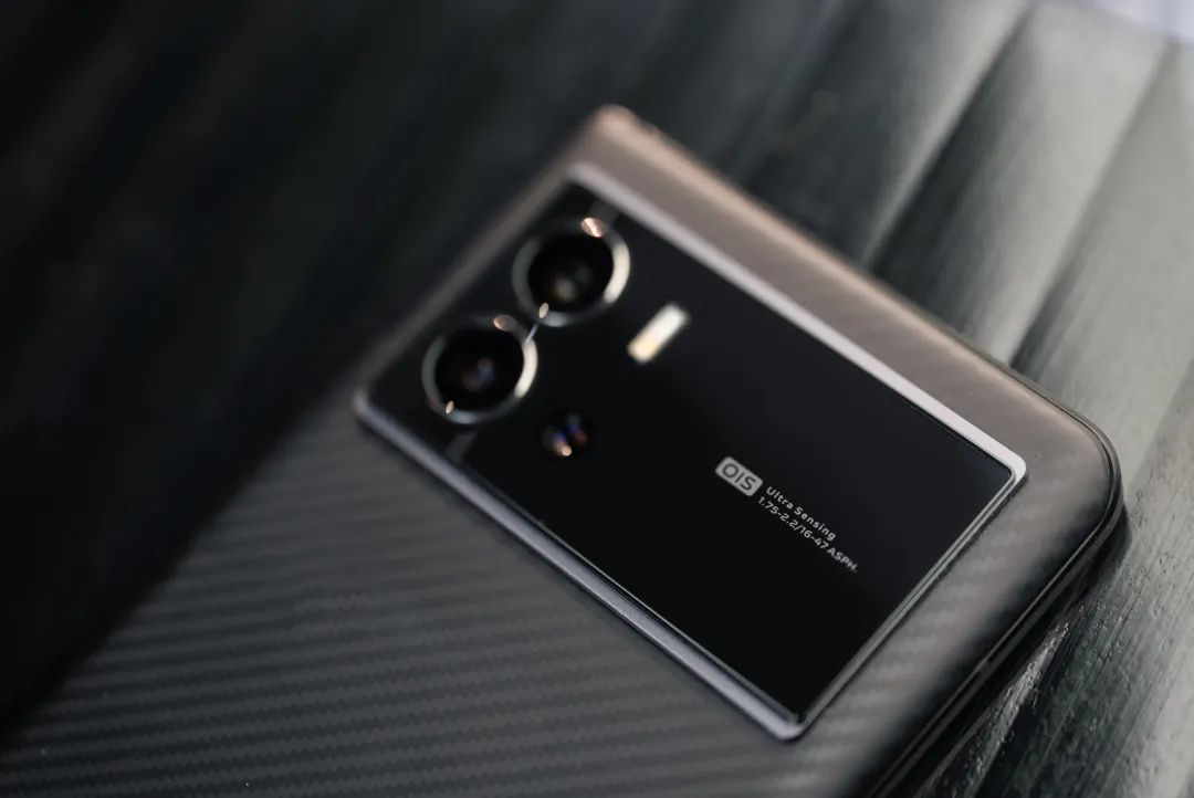 iqoo5电池续航_评测iQOO的电池续航与充电速度_iqoo电池续航测试