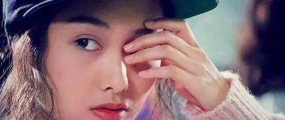 周星驰的电影中反映的爱情观_周星驰讲爱情的电影_周星驰谈爱情观