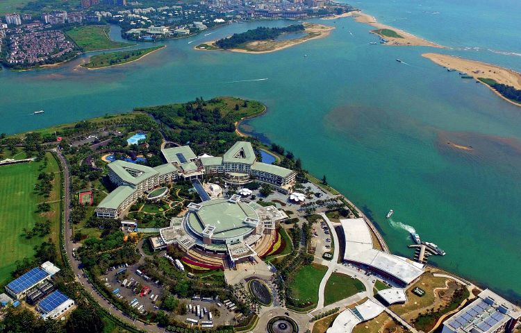 李嘉诚与中国改革开放的契机_李嘉诚重回内地市场_李嘉诚撤出中国市场