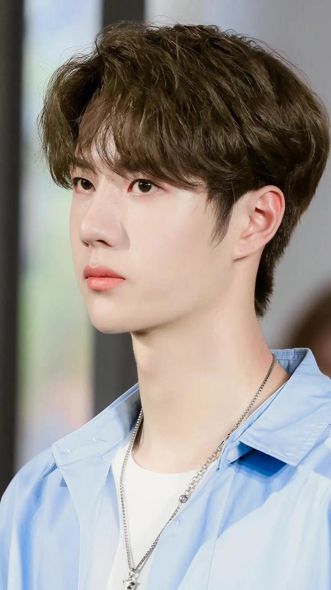 电影周星驰反映观爱情中的角色_周星驰的电影中反映的爱情观_电影周星驰反映观爱情中的故事