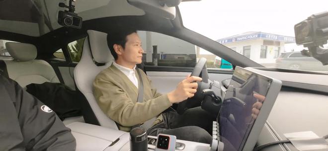 小米汽车的智能驾驶模式带来新体验_小米汽车智能驾驶招聘_小米智能汽车