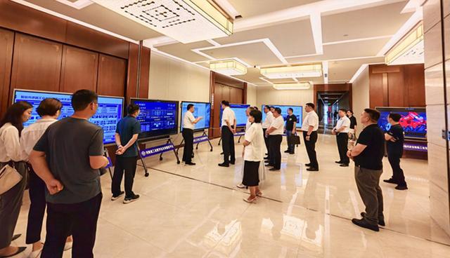 工业企业数字化转型_理解数字资产如何推动工业4.0的实现:未来制造业的数字转型_数字产业化转型