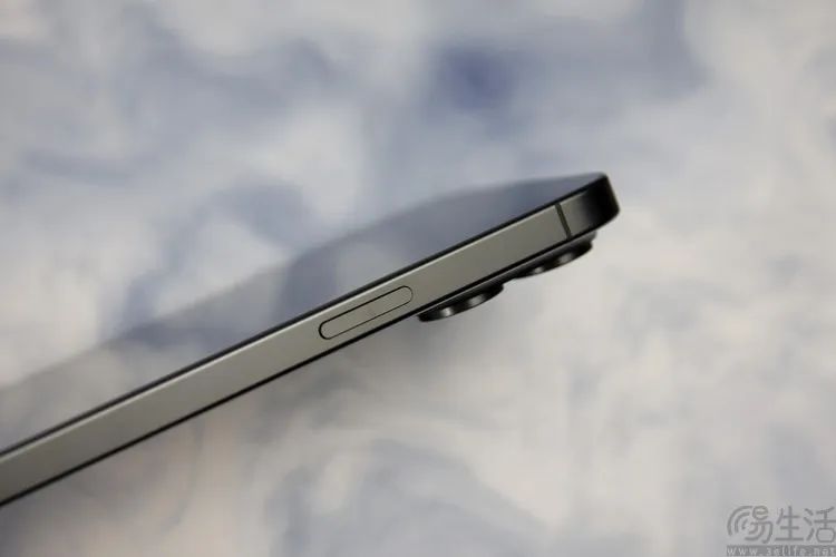 小米2后盖怎么打开_小米14后盖材料的选择与视觉效果_小米3怎么打开后盖